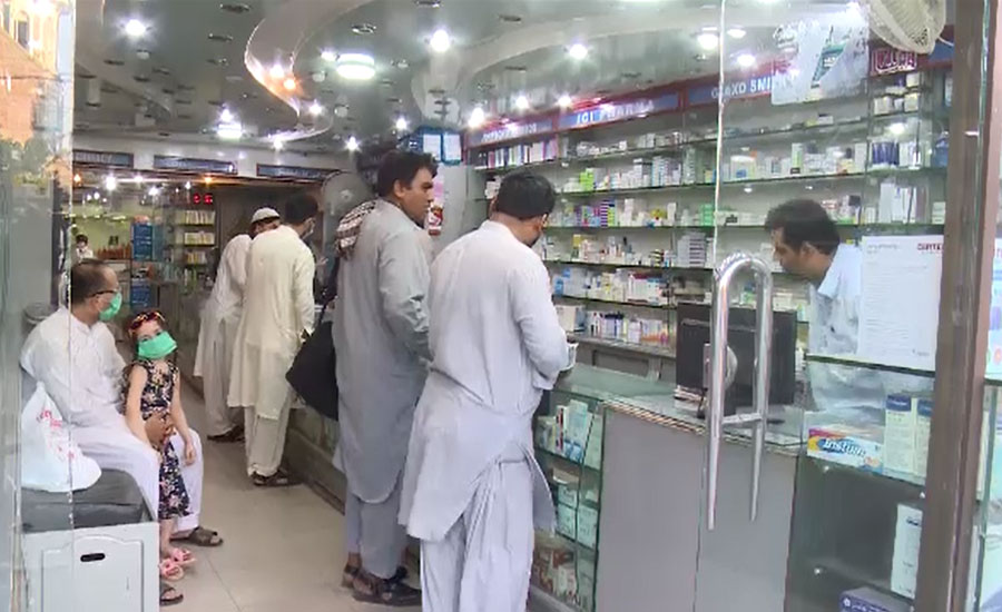 پشاور میں کورونا علاج کیلئے استعمال ہونیوالی ادویات کی قیمتوں میں ہوشربا اضافہ