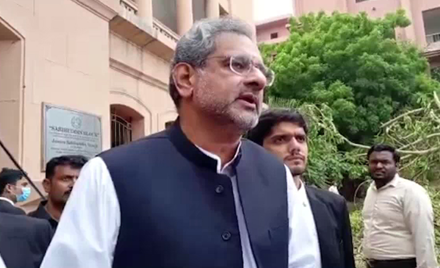 کراچی میں بے پناہ مسائل ، الزامات سے فائدہ نہیں ہوگا، شاہد خاقان عباسی