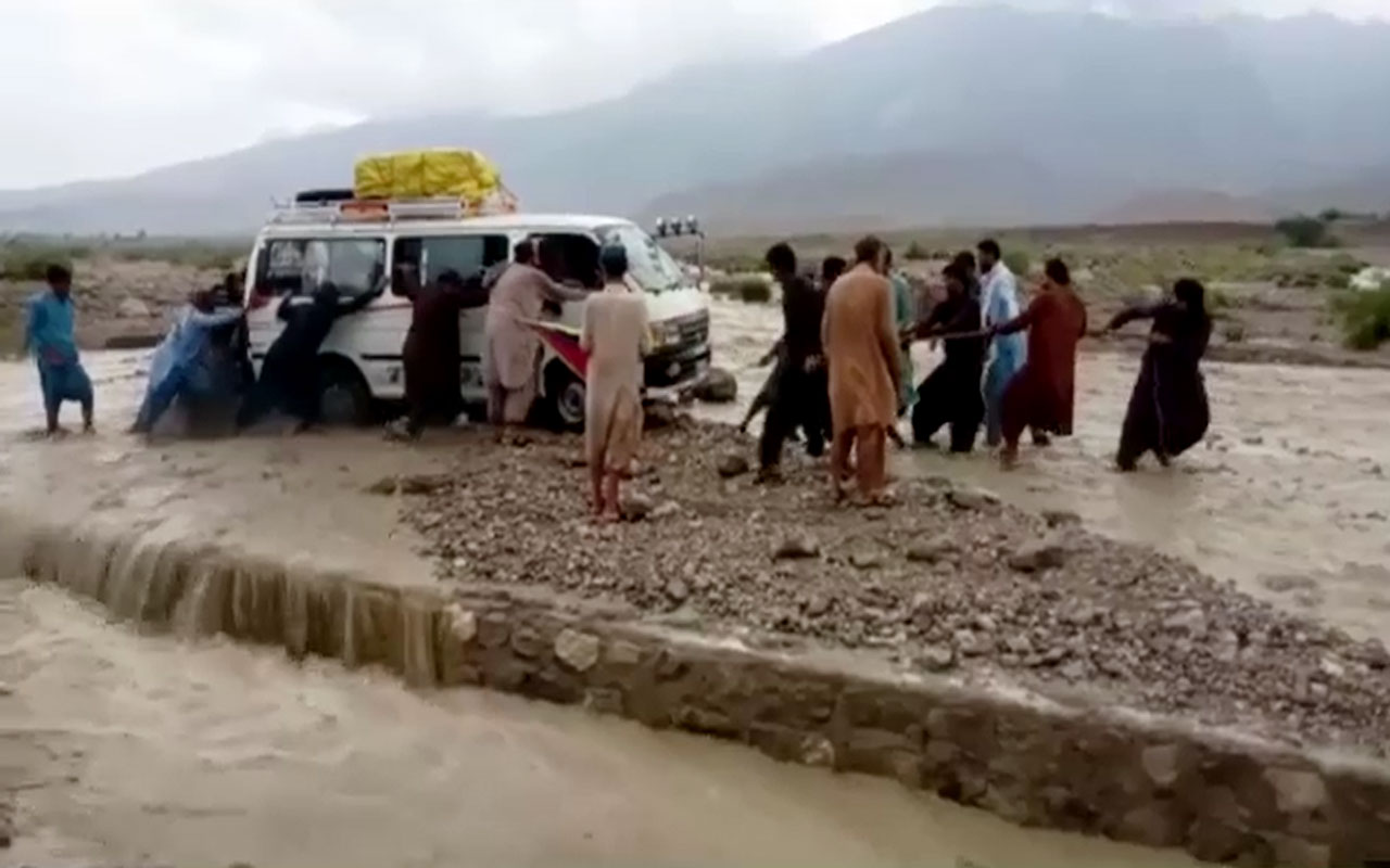 بلوچستان میں طوفانی بارشوں سے سیلابی صورتحال، 9 اضلاع میں ایمرجنسی نافذ