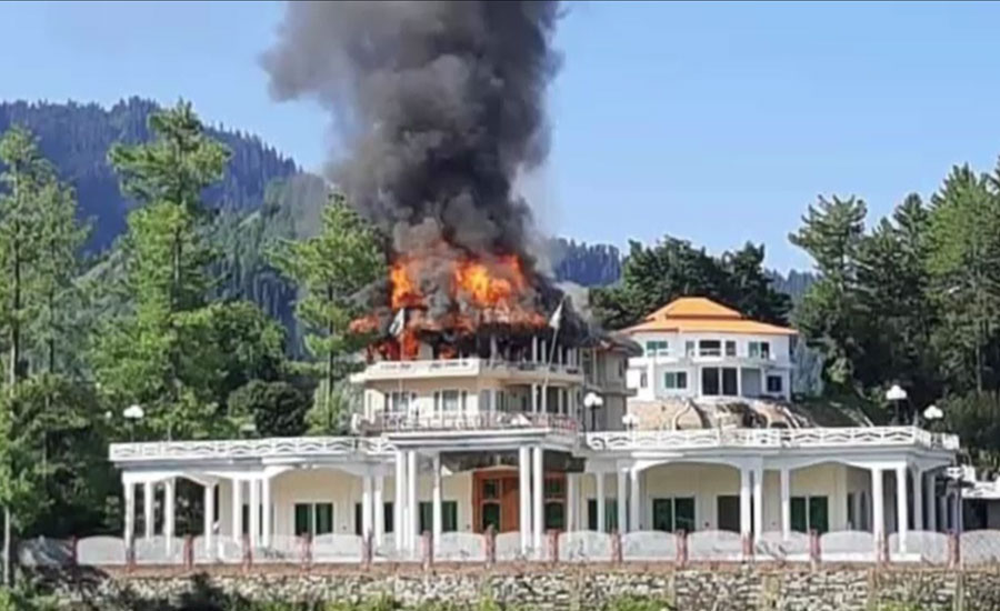 مالم جبہ، امیر مقام کی رہائش گاہ میں آتشزدگی، 2 منزلیں مکمل طور پر جل گئیں