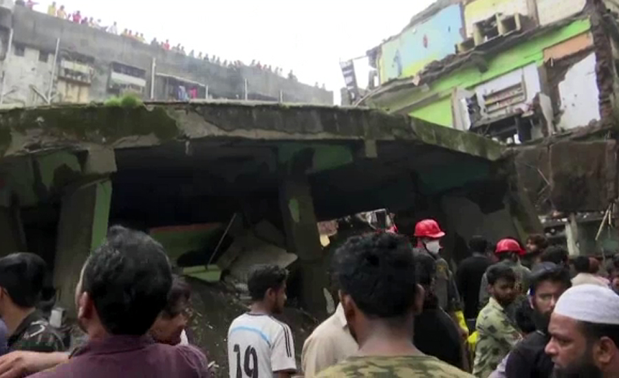 بھارتی شہر بھیونڈی میں تین منزلہ رہائشی عمارت منہدم،10افراد ہلاک