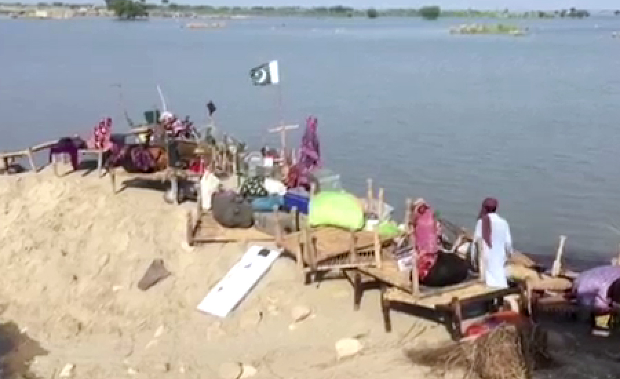 دریائے سندھ میں طغیانی سے راجن پور ، جام پور اور روجھان کے درجنوں دیہات زیر آب