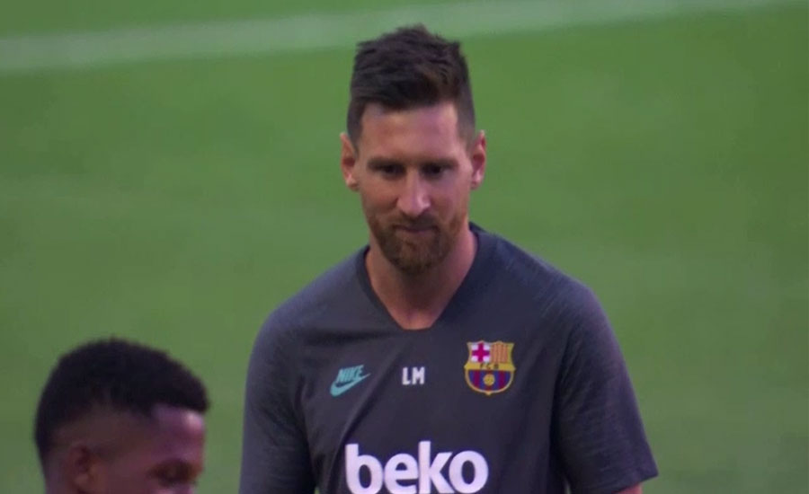 لیونل میسی کا بارسلونا فٹبال کلب نہ چھوڑنے کا فیصلہ