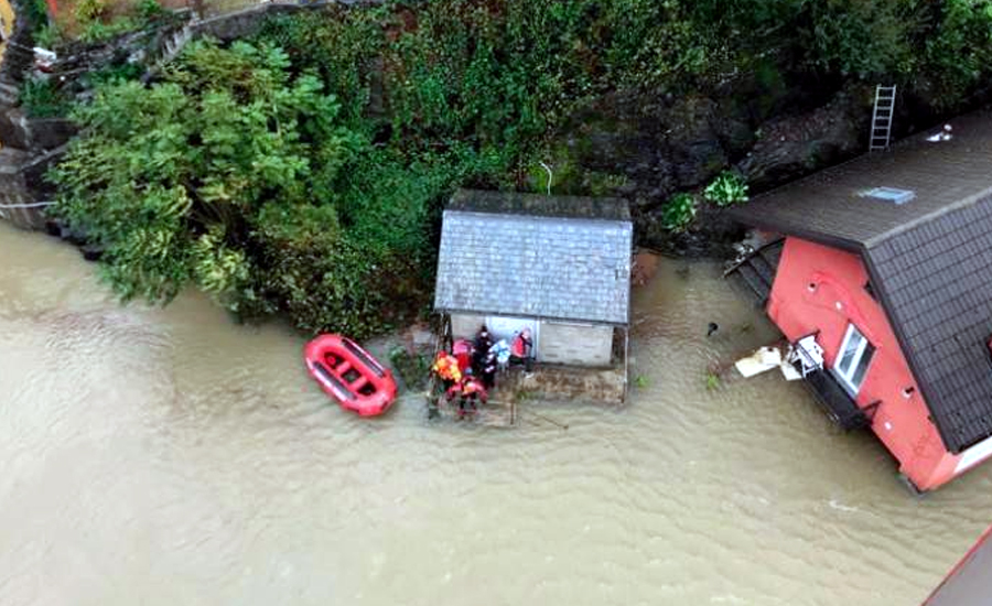 فرانس اوراٹلی میں شدید سیلاب کی تباہ کاریاں جاری ہیں