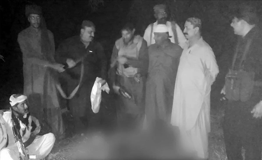 سندھ پولیس کی چھاپہ مار کارروائی، کمسن بچی اور ماں سے زیادتی کا مرکزی ملزم گرفتار، ساتھی ہلاک