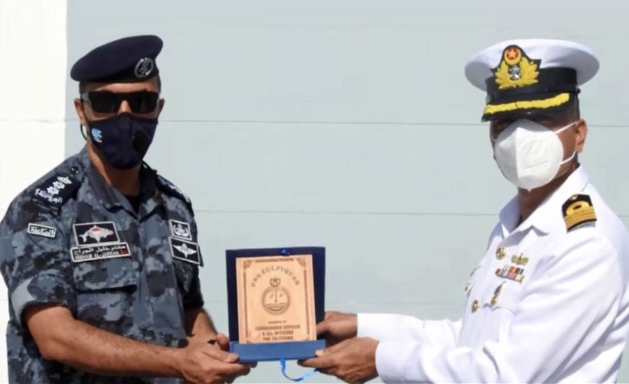 پاک بحریہ کے جہاز پی این ایس ذوالفقار کا اردن کی بندرگاہ عقبہ کا دورہ