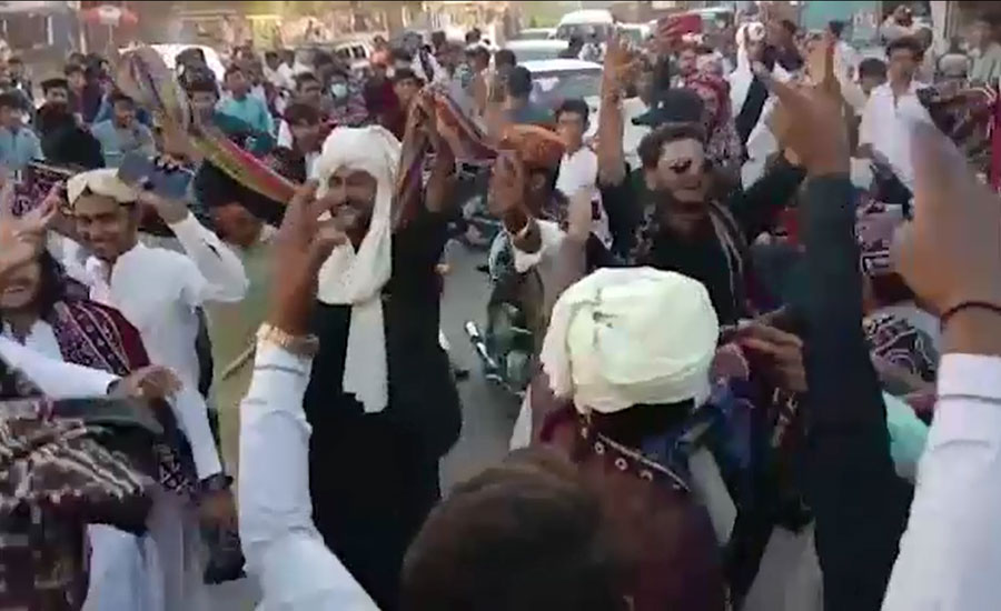 آج سندھ بھر میں سندھی کلچر ڈے بڑی دھوم دھام سے منایا جا رہا ہے