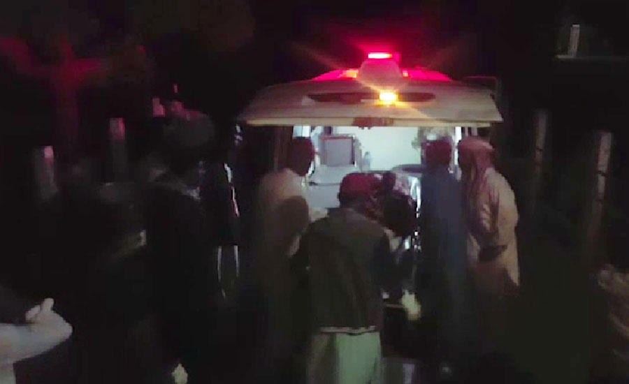 پنجگور سے کراچی جانے والی مسافر کوچ الٹ گئی ، 14 مسافر جاں بحق