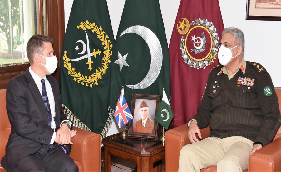 آرمی چیف سے برطانوی ہائی کمشنر کی ملاقات، علاقائی سلامتی اور افغان امن عمل پر تبادلہ خیال