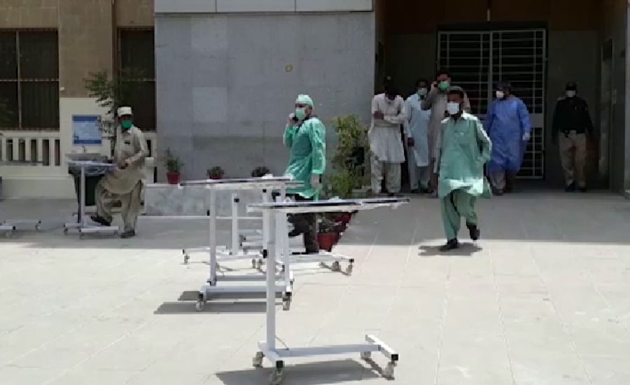 پاکستان میں کورونا ایک دن میں 41 جانیں نگل گیا