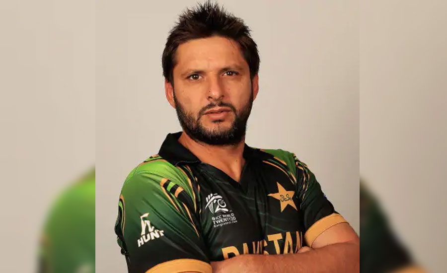 پاکستان کرکٹ ٹیم کے سابق کپتان شاہد آفریدی 44 برس کے ہو گئے