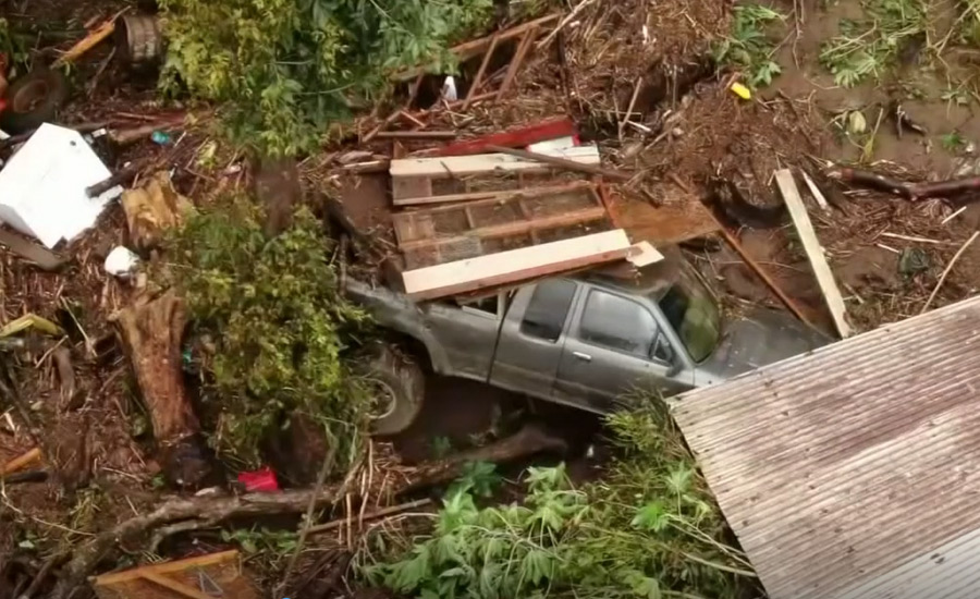 امریکی ریاست ہوائی میں شدید بارشوں سے آنیوالے سیلاب نے تباہی مچا دی