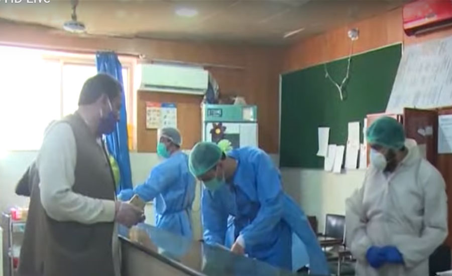 پاکستان میں کورونا مزید 74 افراد کی زندگیاں نگل گیا