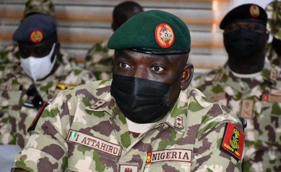 نائیجیریا میں ایئرفورس کا طیارہ گر کر تباہ ، آرمی چیف لیفٹیننٹ جنرل ابراہیم عطا ہرو ہلاک
