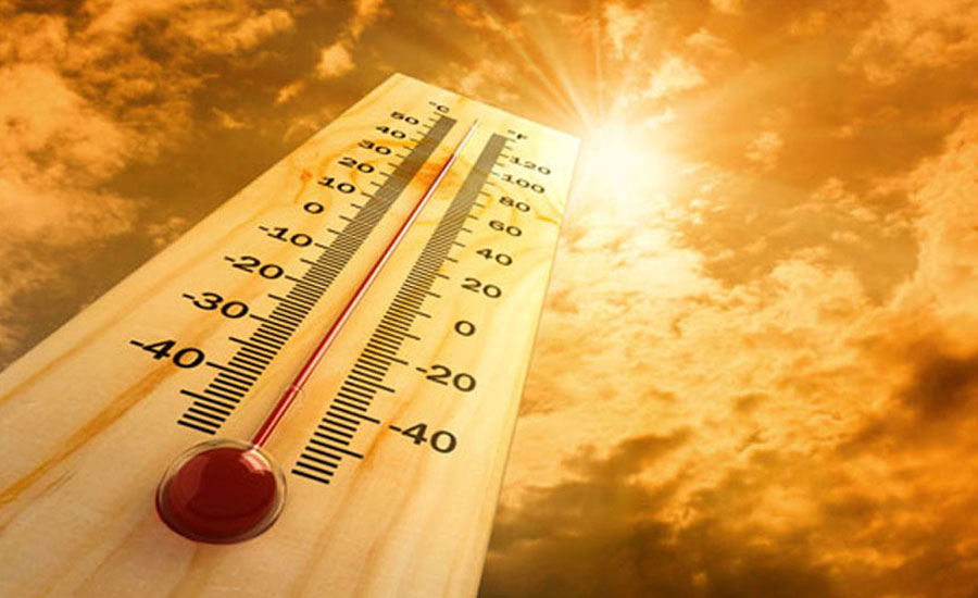پنجاب، سندھ اور جنوبی بلوچستان میں سورج قہر ڈھاتا رہا، درجہ حرارت 45 ڈگری کو چھو گیا