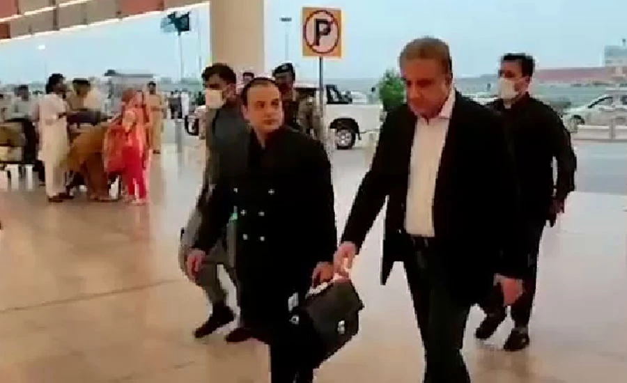 وزیرخارجہ شاہ محمود قریشی کی3روزہ دورے پر تاجکستان پہنچ گئے