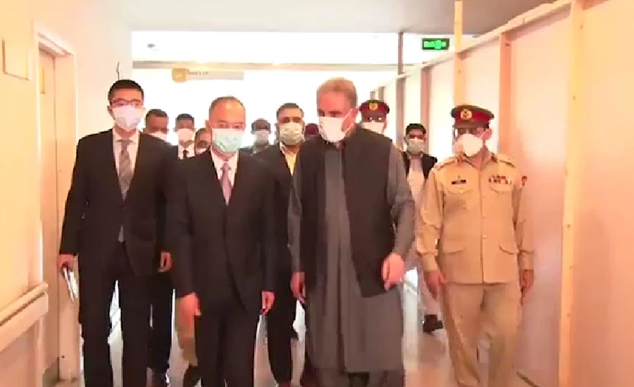 وزیر خارجہ کا چینی سفیر کے ہمراہ سی ایم ایچ کا دورہ ، داسو واقعہ میں زخمی ہونے والے چینی شہریوں کی عیادت کی