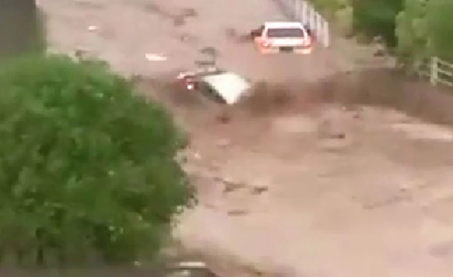 اسلام آباد اور راولپنڈی میں موسلادھار بارش ، نشیبی علاقے ڈوب گئے