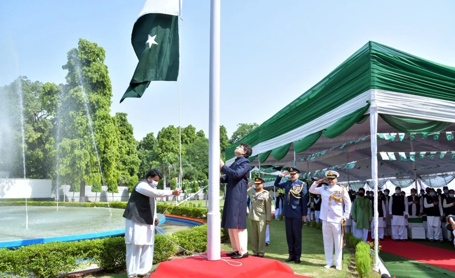 نئی دہلی میں پاکستان کے جشن آزادی کی پروقار تقریب، سبزہلالی پرچم لہرایا گیا