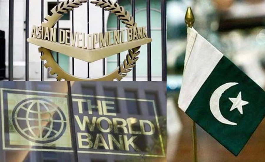 ڈالر کی اونچی اڑان، پاکستان کو دسمبر کے آخر تک 9.7 ارب ڈالر کے خسارے کا سامنا