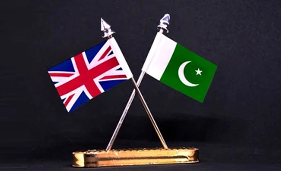 برطانیہ کا پاکستان کو ریڈ لسٹ سے نکالنے کا معاملہ کل تک مؤخر