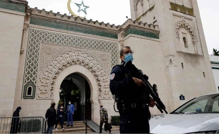 فرانس، مسلمانوں اور عبادت گاہوں کیخلاف جاری آپریشن، 6 مزید مساجد بند