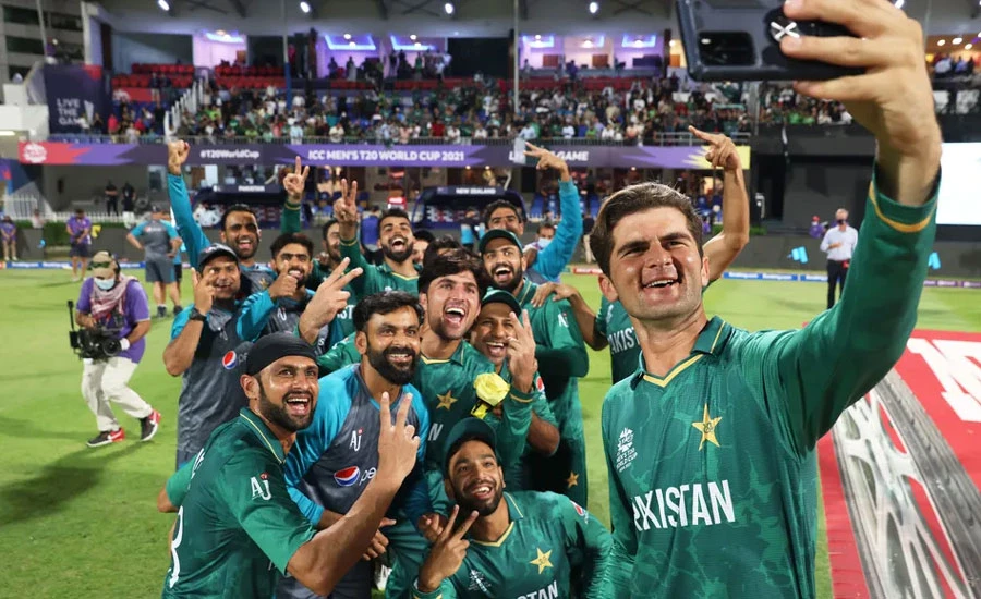 پاکستان نے ٹی ٹوئنٹی ورلڈ کپ کے میچ میں نیوزی لینڈ کو ہرا دیا