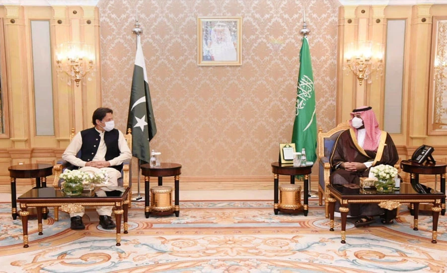 سعودی عرب پاکستان کو چار اعشاریہ دو ارب ڈالر کا معاشی پیکیج دے گا