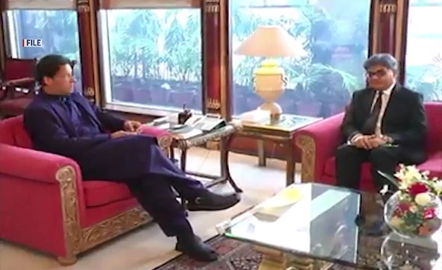 وزیراعظم سے اٹارنی جنرل کی ملاقات، اسلام آباد ہائیکورٹ میں سماعت بارے آگاہ کیا