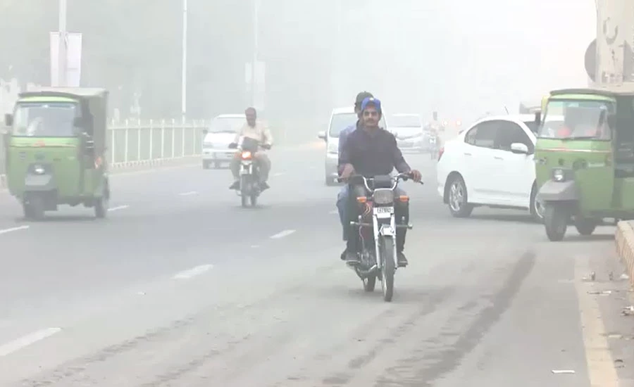 لاہور میں آلودگی کا راج برقرار، مجموعی ائیر کوالٹی انڈیکس 261 ریکارڈ