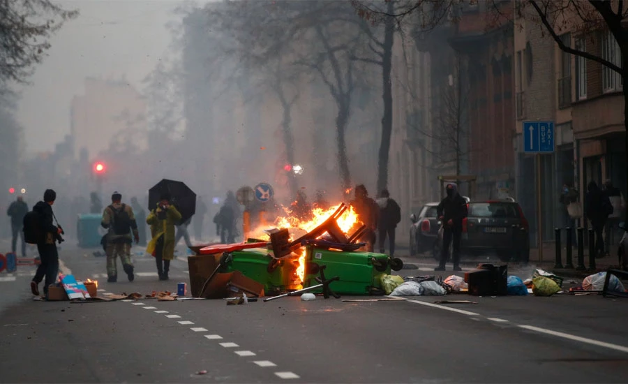 برسلز میں کورونا سے متعلق پابندیوں کیخلاف احتجاج پُرتشدد ہوگیا