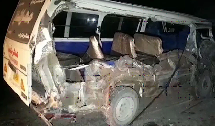 لاہور کے علاقے ہلوکی میں ٹریفک حادثہ، پانچ افراد جاں بحق