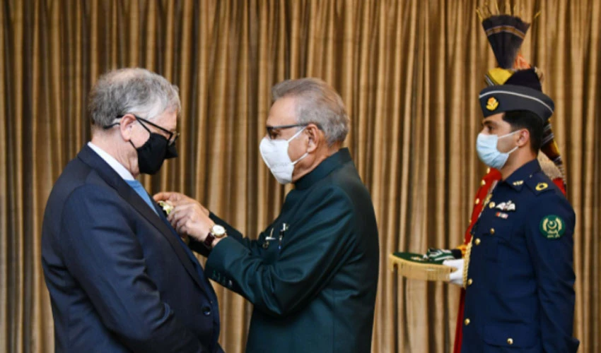 بل گیٹس کو انسداد پولیو کیلئے خدمات پر ہلال پاکستان ایوارڈ سے نوازا گیا