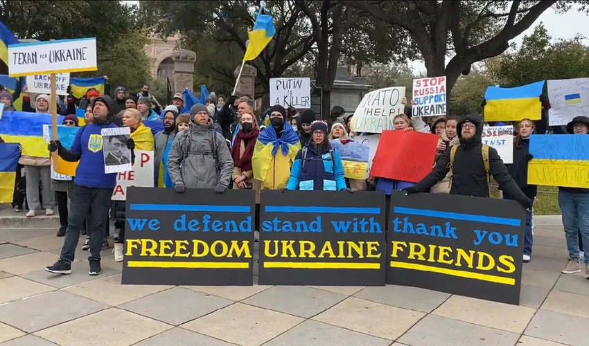 یوکرین پر روسی حملے کے خلاف دنیا بھر میں مظاہرے