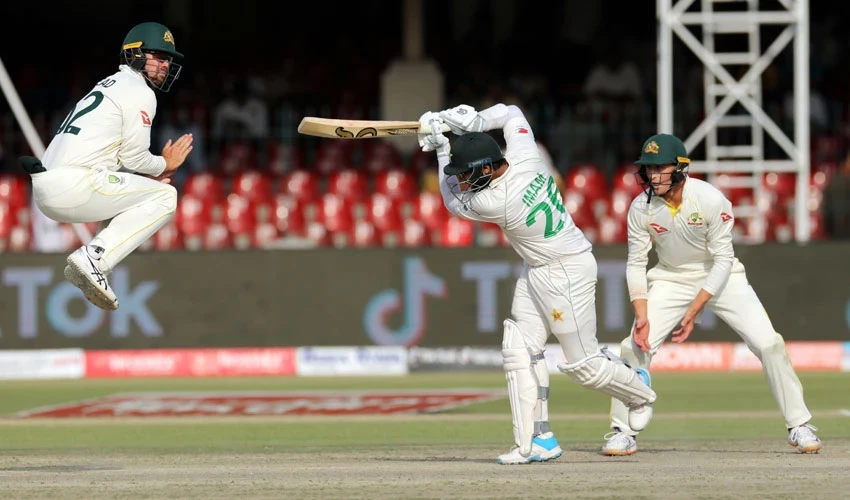 پاک آسٹریلیا سیریز، آسٹریلیا نے پاکستان کو جیت کے لیے 351 رنز کا ہدف دے دیا