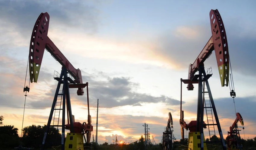 امریکی ڈبلیو ٹی آئی خام تیل کی قیمت میں 3 اعشاریہ 42 ڈالر کا اضافہ