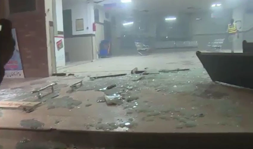 ملتان کے شہباز شریف اسپتال کی لیبارٹری میں دھماکہ، 2 افراد زخمی