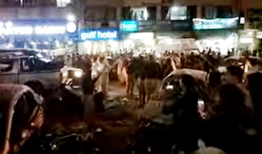 کراچی کے علاقے صدر میں دھماکہ، ایک شخص جاں بحق، 10 سے زائد زخمی