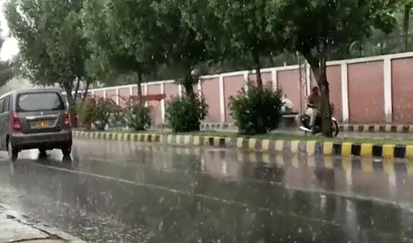 اسلام آباد، راولپنڈی اور لاہور میں بارش، ندی نالوں میں طغیانی