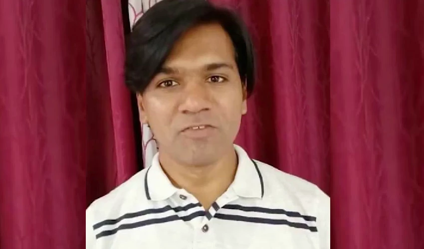 بھارت میں مسلمان صحافی محمد زبیر مذہبی منافرت پھیلانے کے الزام میں گرفتار