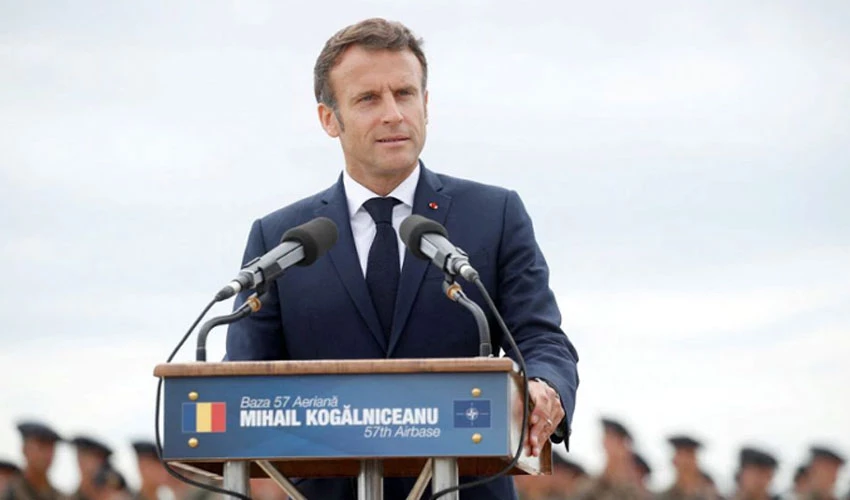 فرانسیسی صدر میکرون نے پارلیمان میں اکثریت کھودی