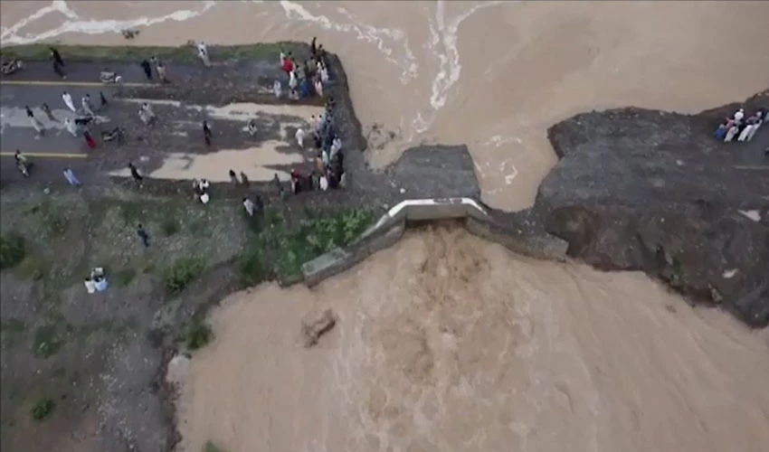 ملک میں مون سون بارشوں اور سيلاب کی تباہ کارياں، اموات کی تعداد 728 ہوگئی