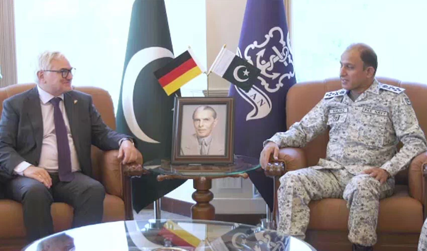 جرمن سفیر الفریڈ گراناس کا نیول ہیڈکوارٹرز اسلام آباد کا دورہ، سربراہ پاک بحریہ سے ملاقات