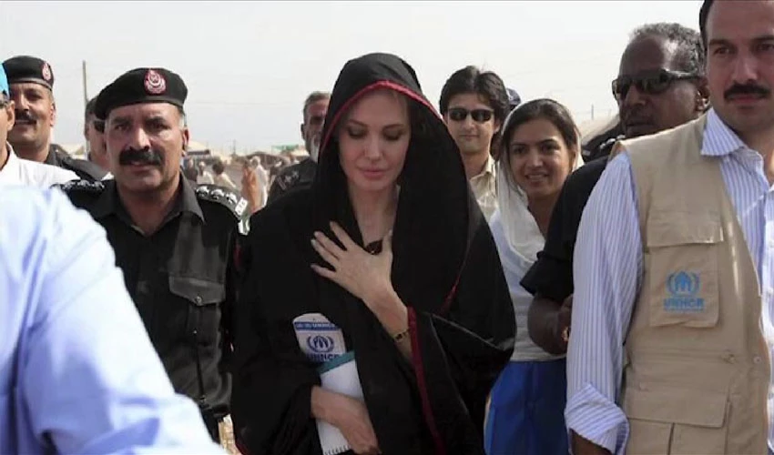 خصوصی سفیر اقوام متحدہ انجلینا جولی پاکستان پہنچ گئیں