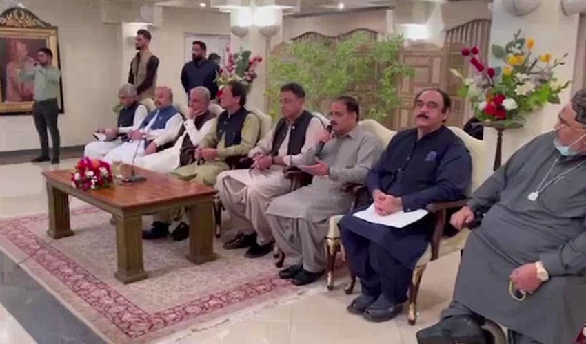 عمران خان سے پنجاب کابینہ کے ارکان کی ملاقات، صوبے کے انتظامی اور سیاسی امور پر غور