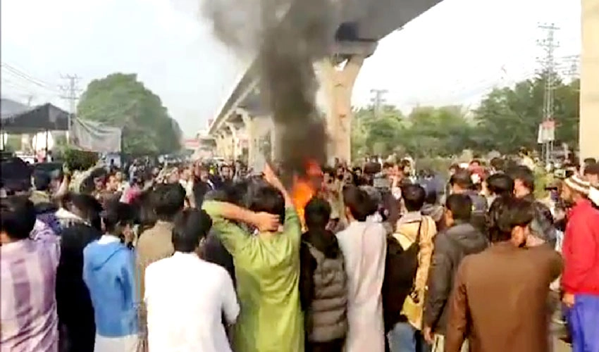 عمران خان پر حملے کیخلاف راولپنڈی کے 16 مقامات پر پی ٹی آئی کارکنوں کا احتجاج