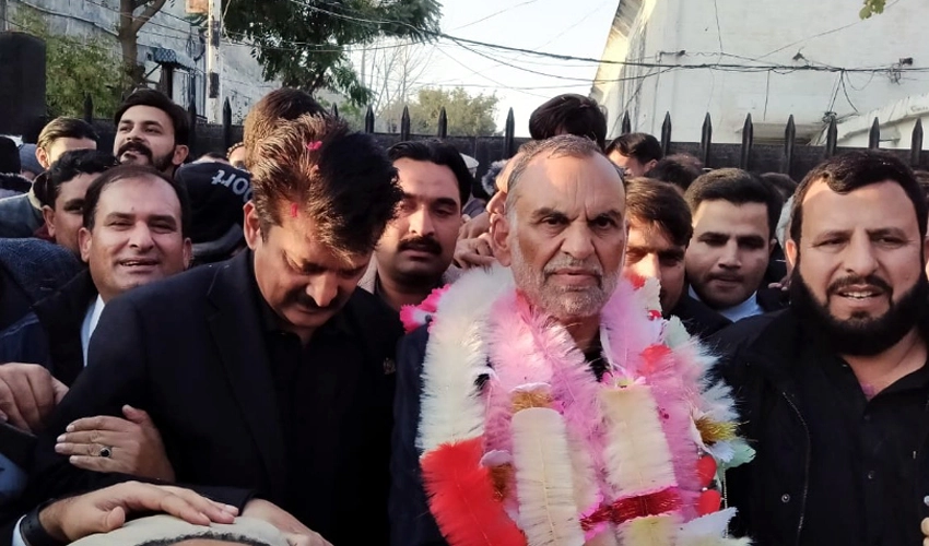 پی ٹی آئی سینیٹر اعظم سواتی سب جیل اسلام آباد سے رہا