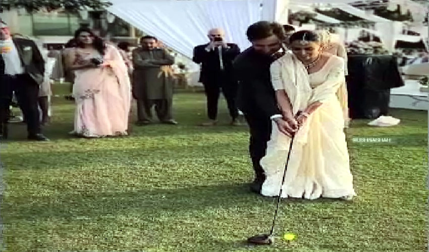 اداکارہ اُشنا شاہ کی ولیمے کے روز گالف کھیلنے کی ویڈیو سوشل میڈیا پر وائرل