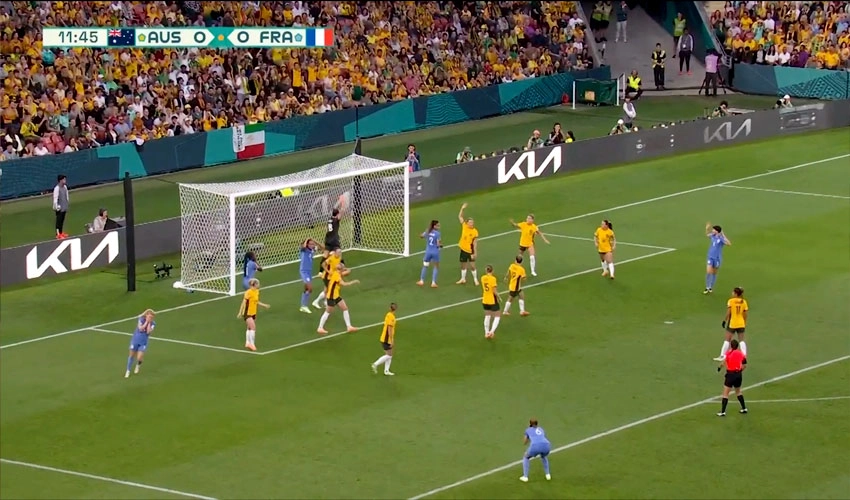 فیفا ویمن ورلڈ کپ: آسٹریلیا کی فرانس، انگلینڈ کی کولمبیا کو ہرا کر سیمی فائنل میں رسائی