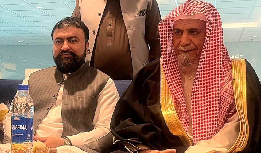 امام کعبہ صالح بن عبداللہ بن حمید کی سربراہی میں سعودی وفد اسلام آباد پہنچ گیا